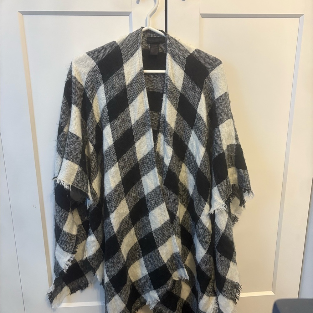 Steve Madden Monochrome Plaid Poncho